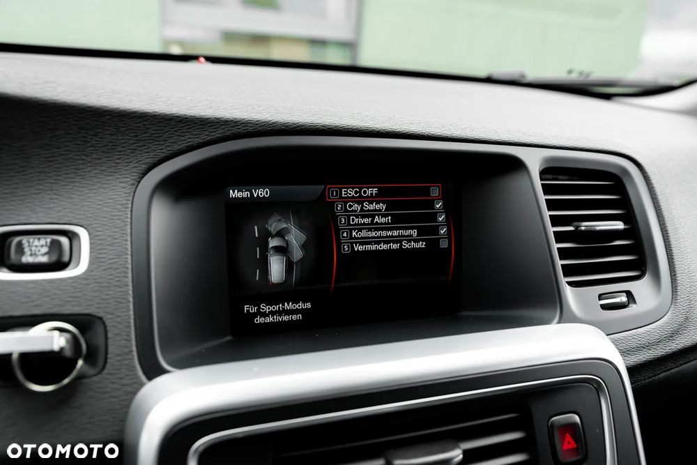 Volvo V60 D3 Geartronic RDesign - 29