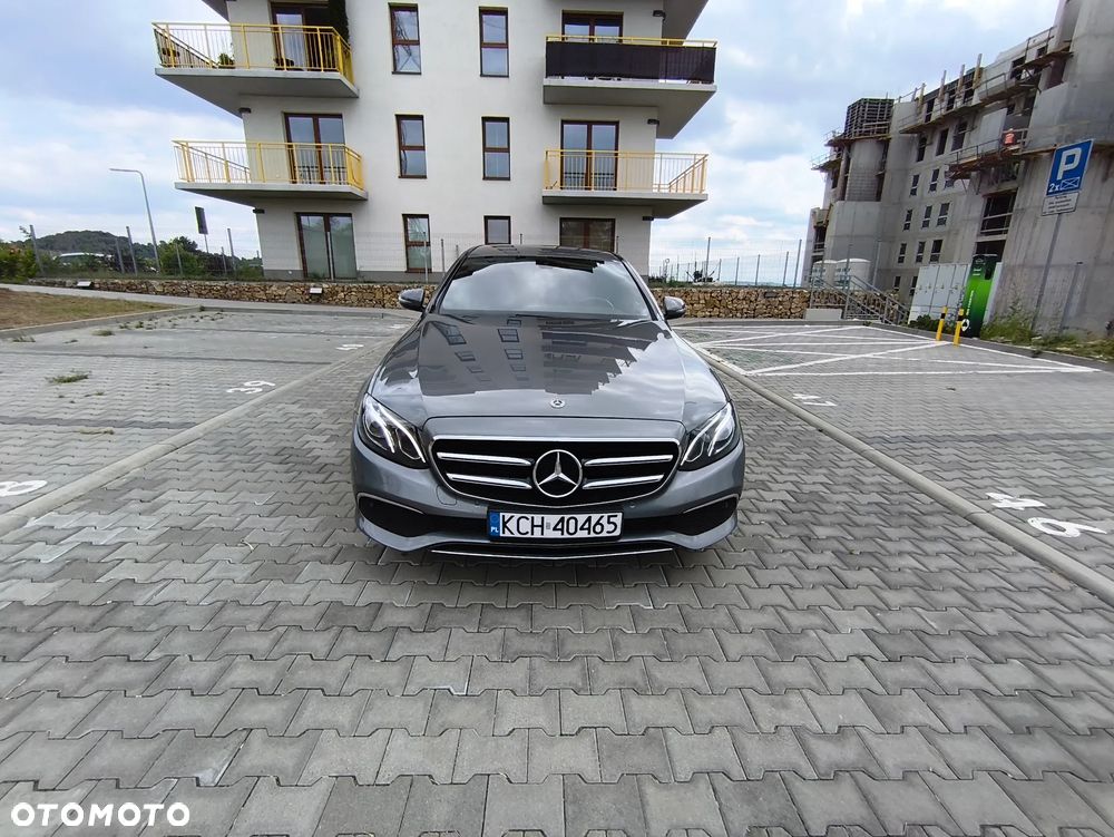 Mercedes-Benz Klasa E 220 d 9G-TRONIC AMG Line - 8