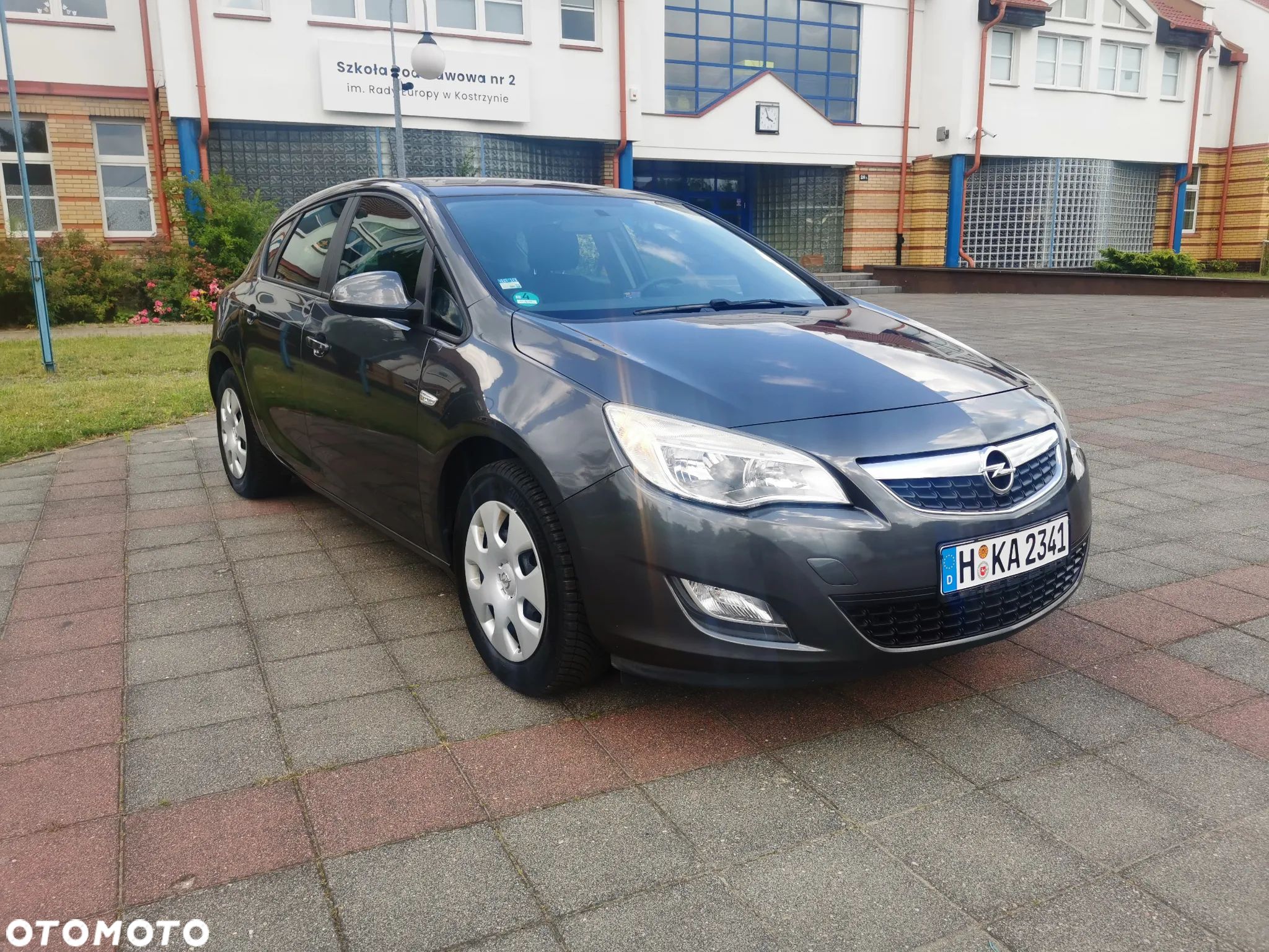 Opel Astra - 1
