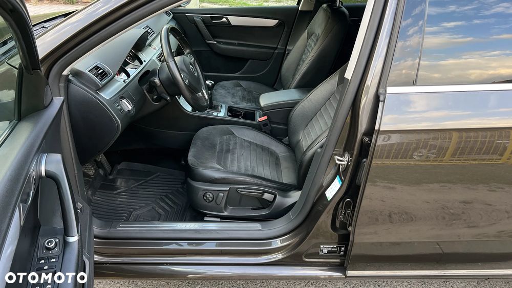 Volkswagen Passat 2.0 TDI Highline - 7