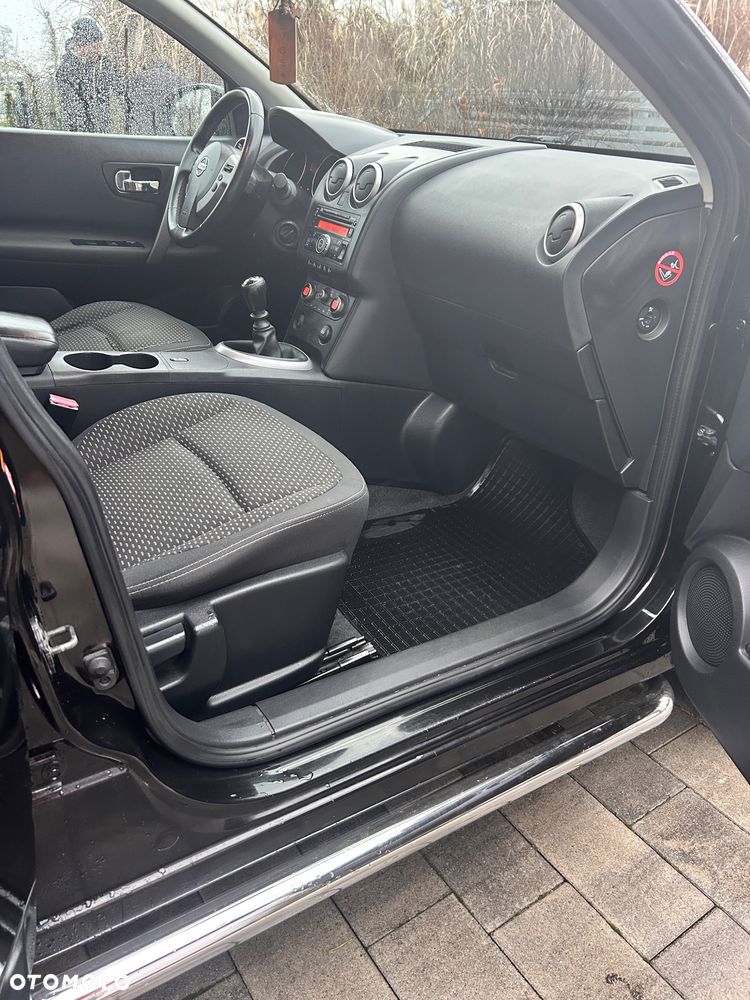 Nissan Qashqai - 22