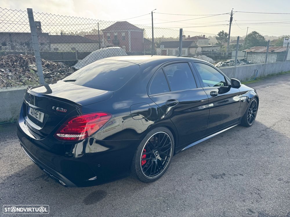 Mercedes-Benz C 63 AMG S - 8