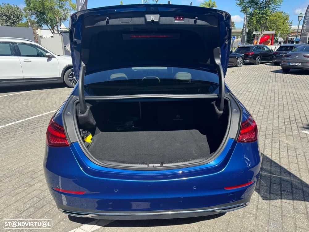 Mercedes-Benz C 300 e Avantgarde - 12