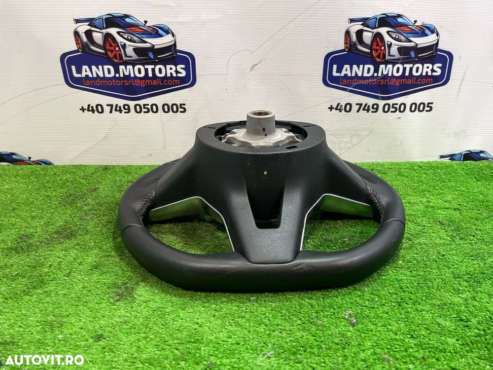VOLAN PIELE NISSAN JUKE  2023 COD OEM 484306PF2D 2022-2024 4a2 - 6