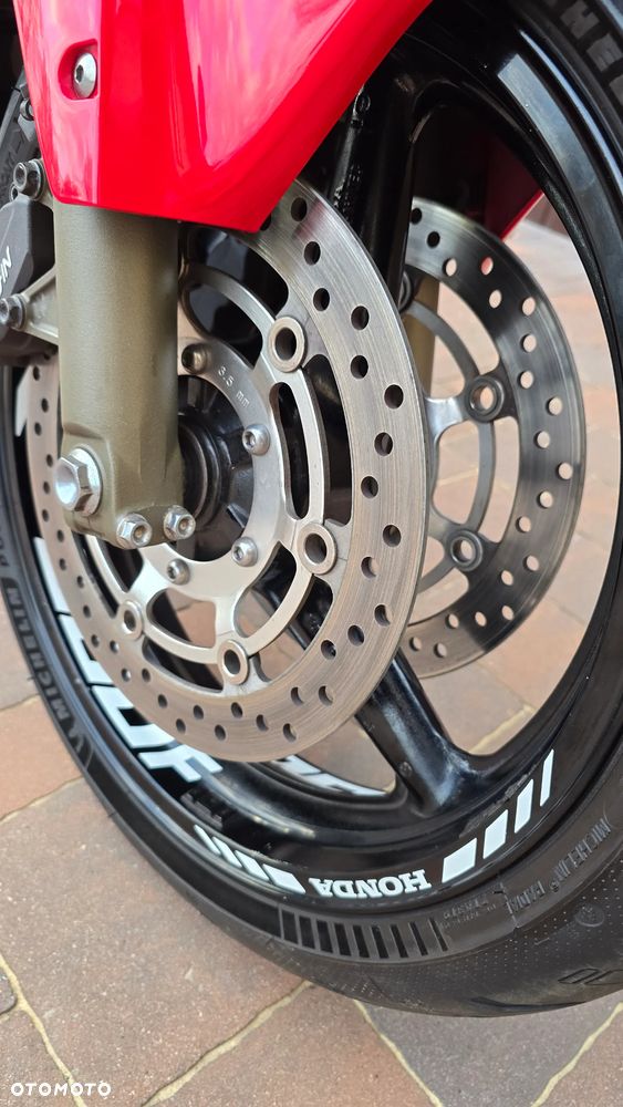 Honda CBR - 6