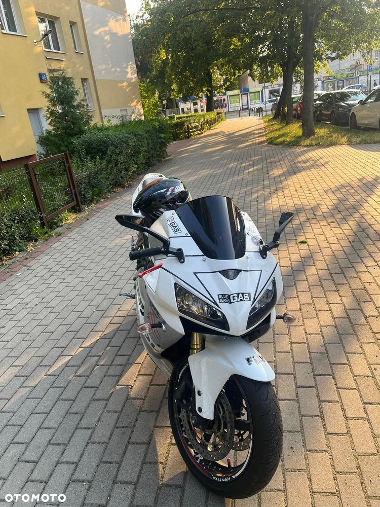 Honda CBR - 7