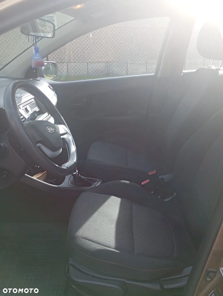 Kia Picanto 1.0 L - 3