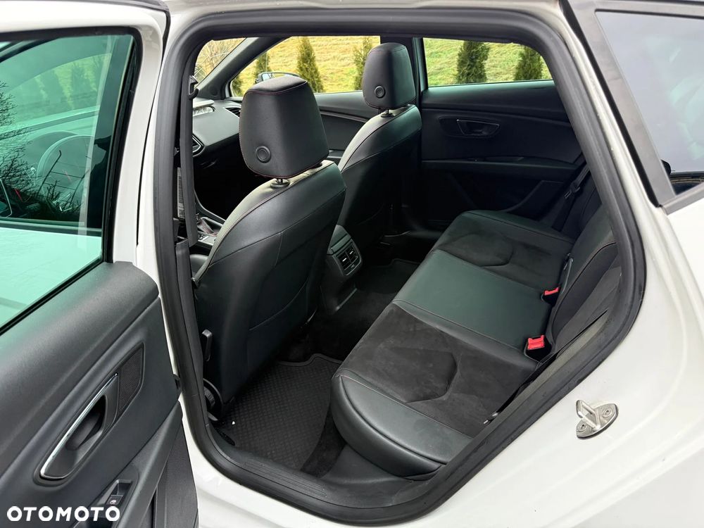 Seat Leon 1.8 TSI FR Black S&S DSG - 24