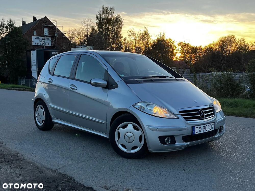 Mercedes-Benz Klasa A 180 CDI Autotronic Avantgarde - 2