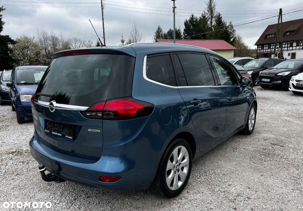 Opel Zafira - 8