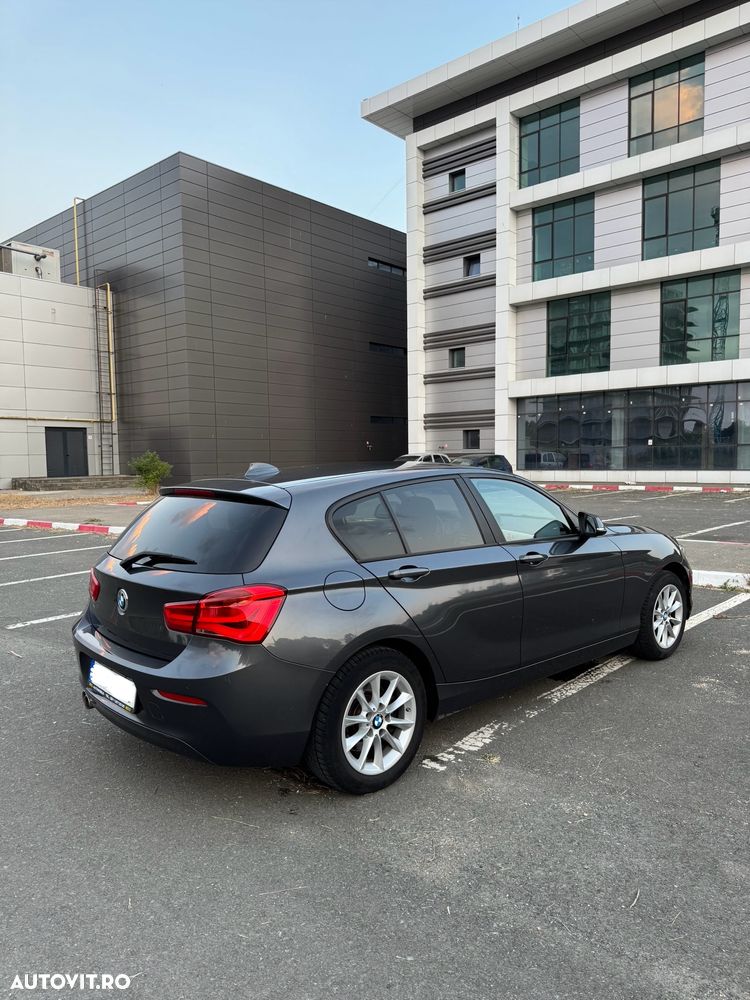 BMW Seria 1 120d Aut. Edition Metropolitan - 4