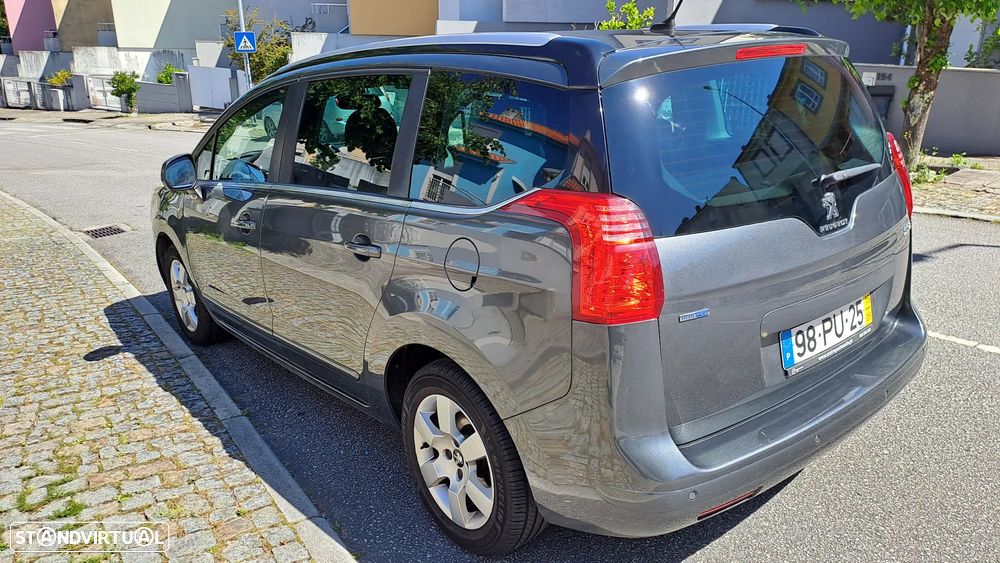 Peugeot 5008 1.6 BlueHDi Style - 1