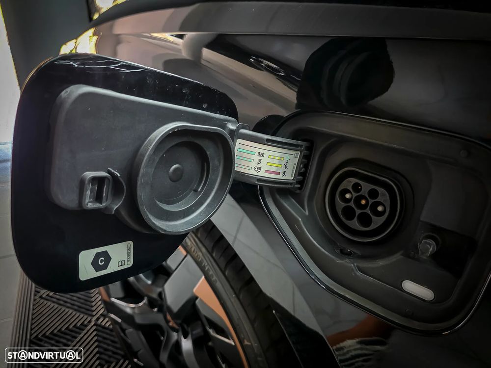 Cupra Leon ST 1.4 e-Hybrid VZ DSG - 13