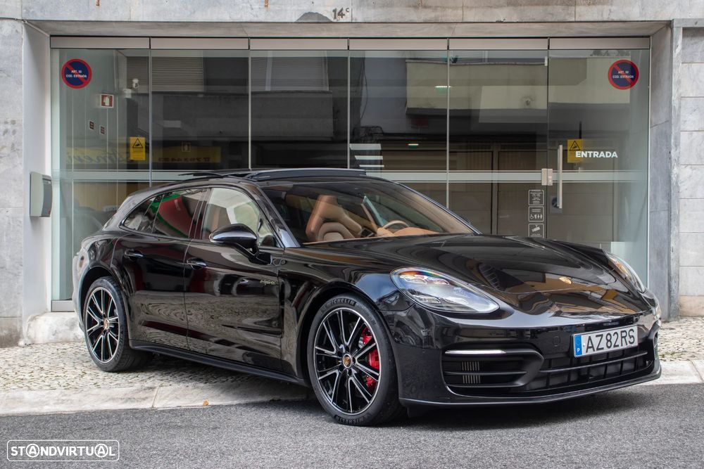 Porsche Panamera Sport Turismo 4S E-Hybrid - 3
