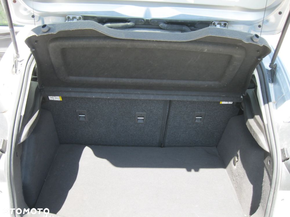 Ford Focus - 19