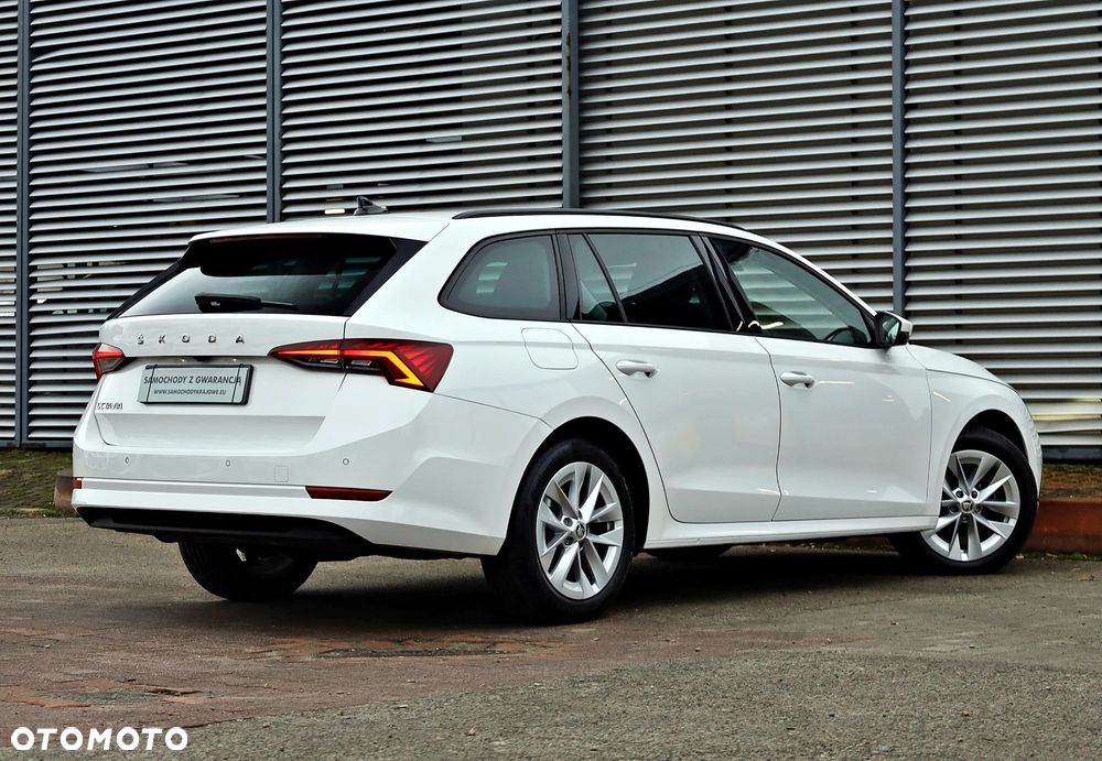 Skoda Octavia 2.0 TDI Ambition DSG - 10