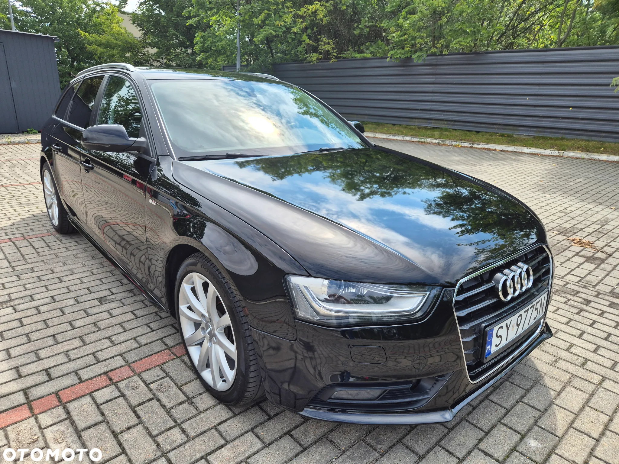 Audi A4 Avant 2.0 TDI DPF multitronic S line Sportpaket - 3