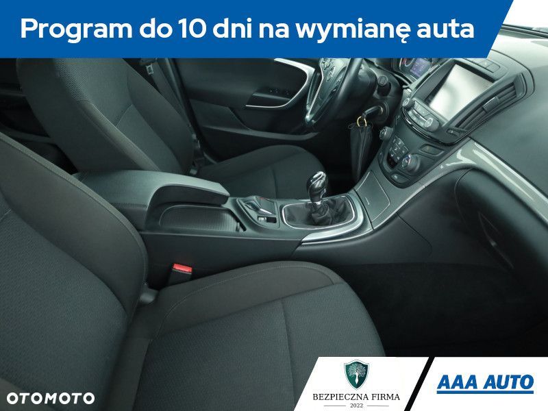 Opel Insignia - 9