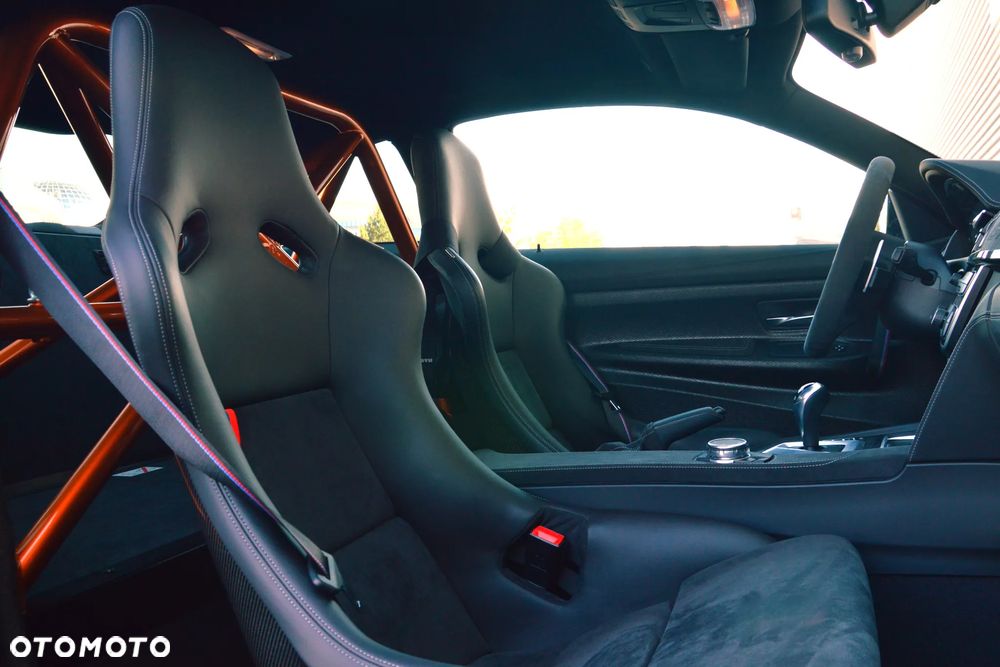 BMW M4 - 20
