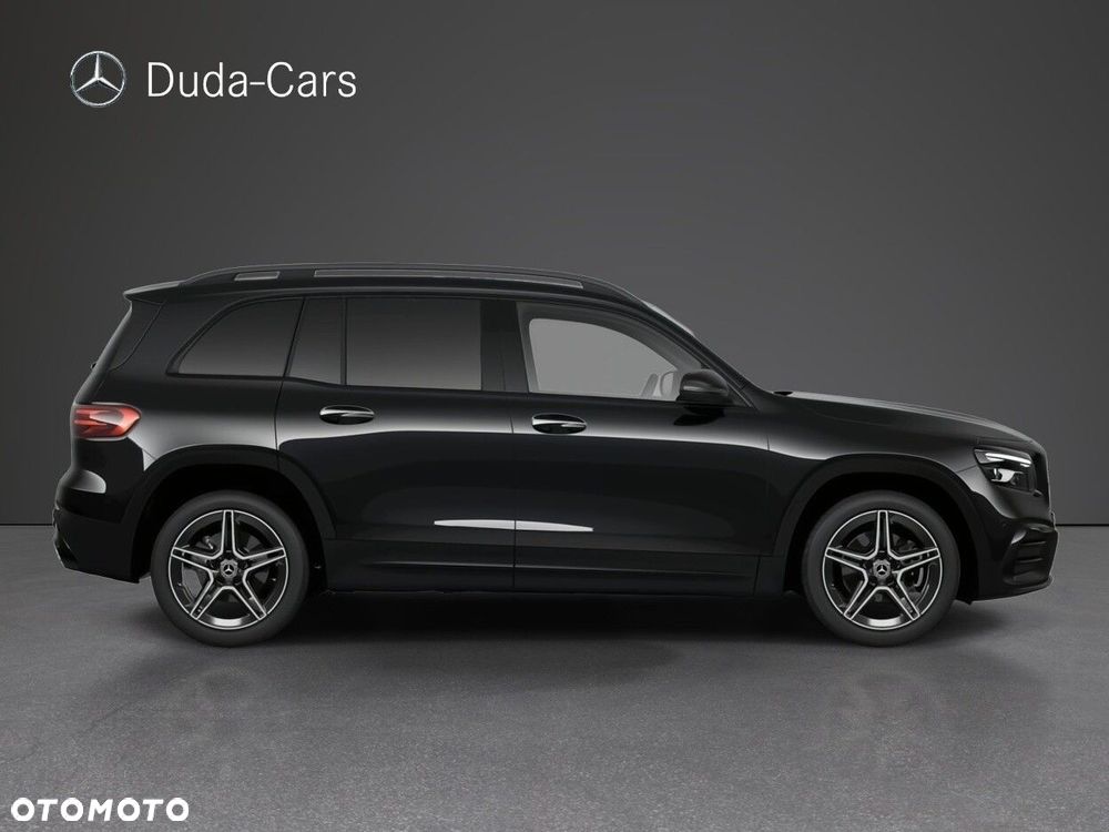 Mercedes-Benz GLB - 5