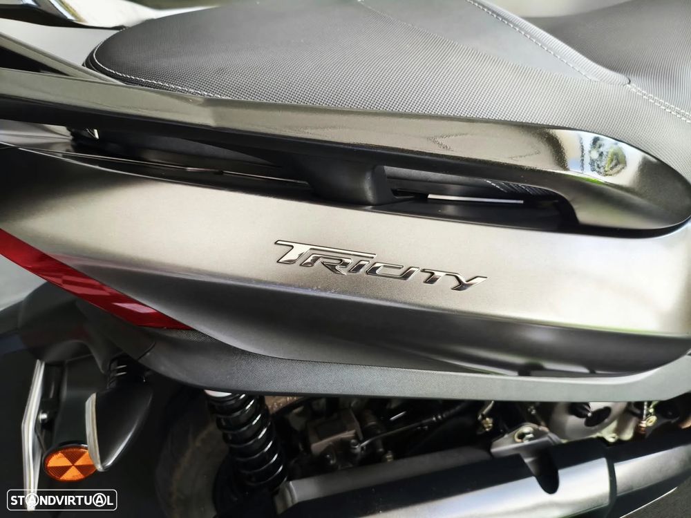 Yamaha Tricity 300 - 9