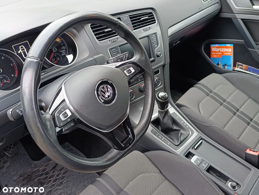 Volkswagen Golf 1.6 TDI Comfortline - 8