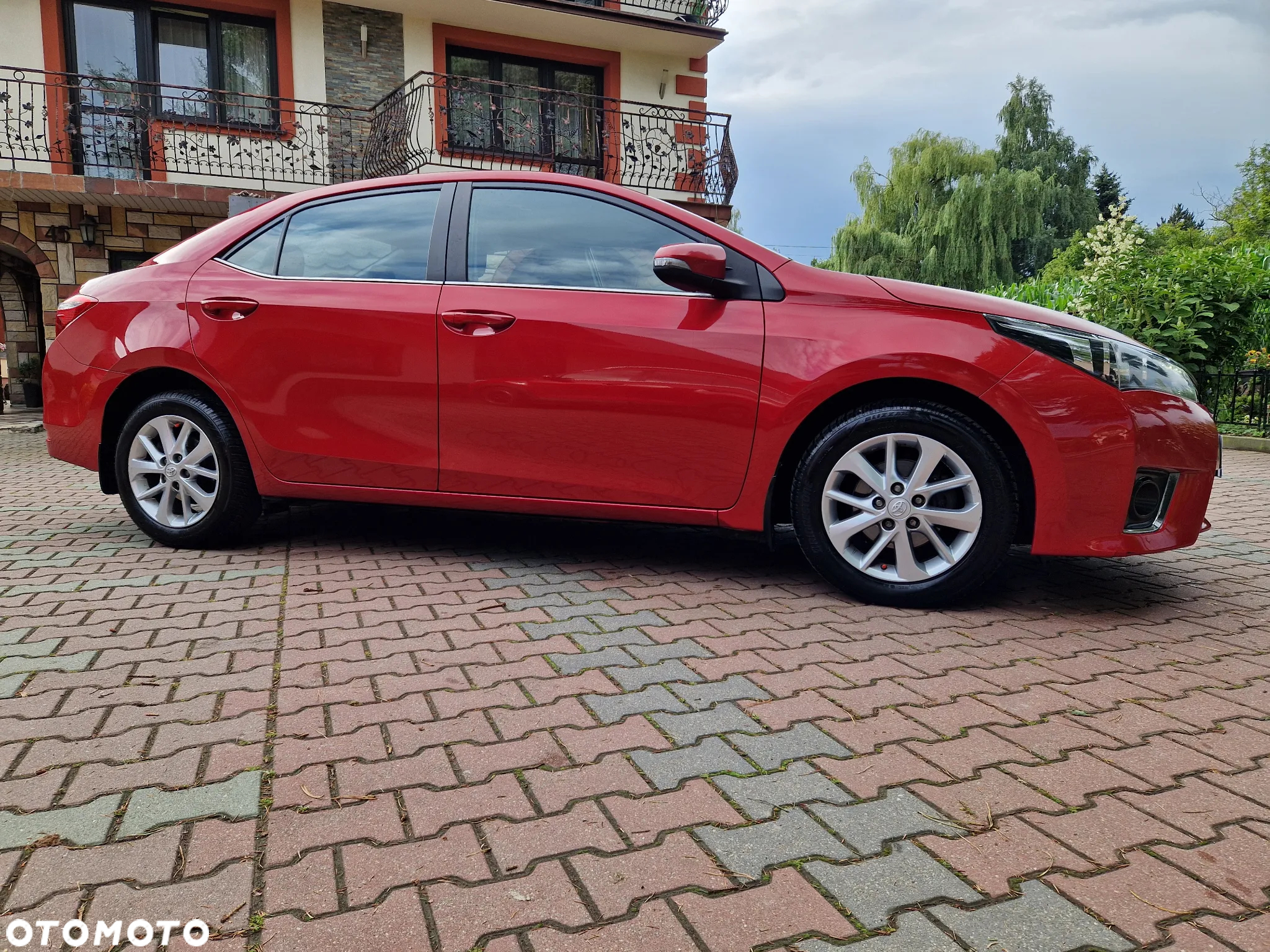 Toyota Corolla 1.6 Premium + - 9