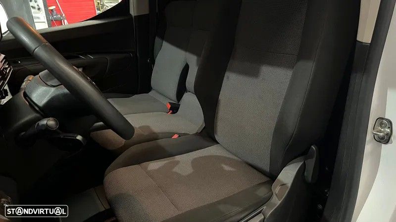 Citroën Berlingo 3 lugares - 14