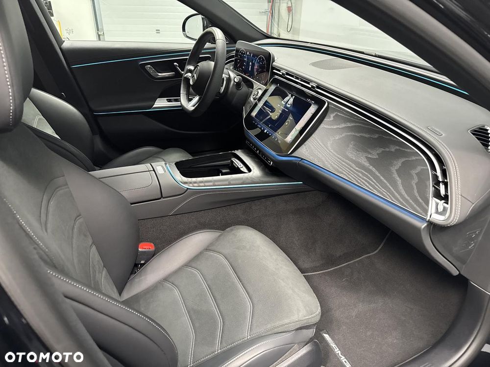 Mercedes-Benz Klasa E 220 d 4Matic 9G-TRONIC Edition AMG Line - 27