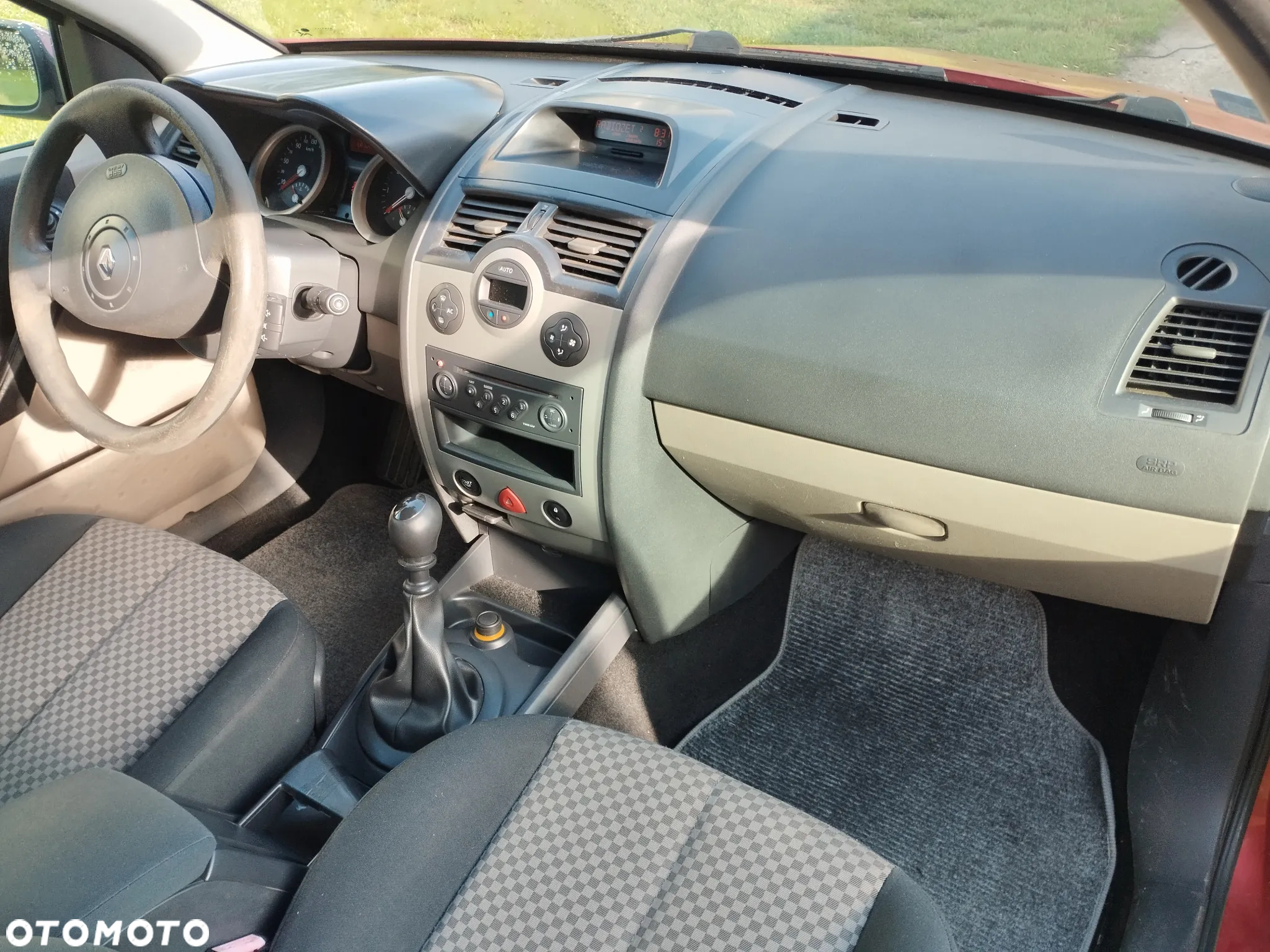Renault Megane 1.9 dCi Dynamique - 8