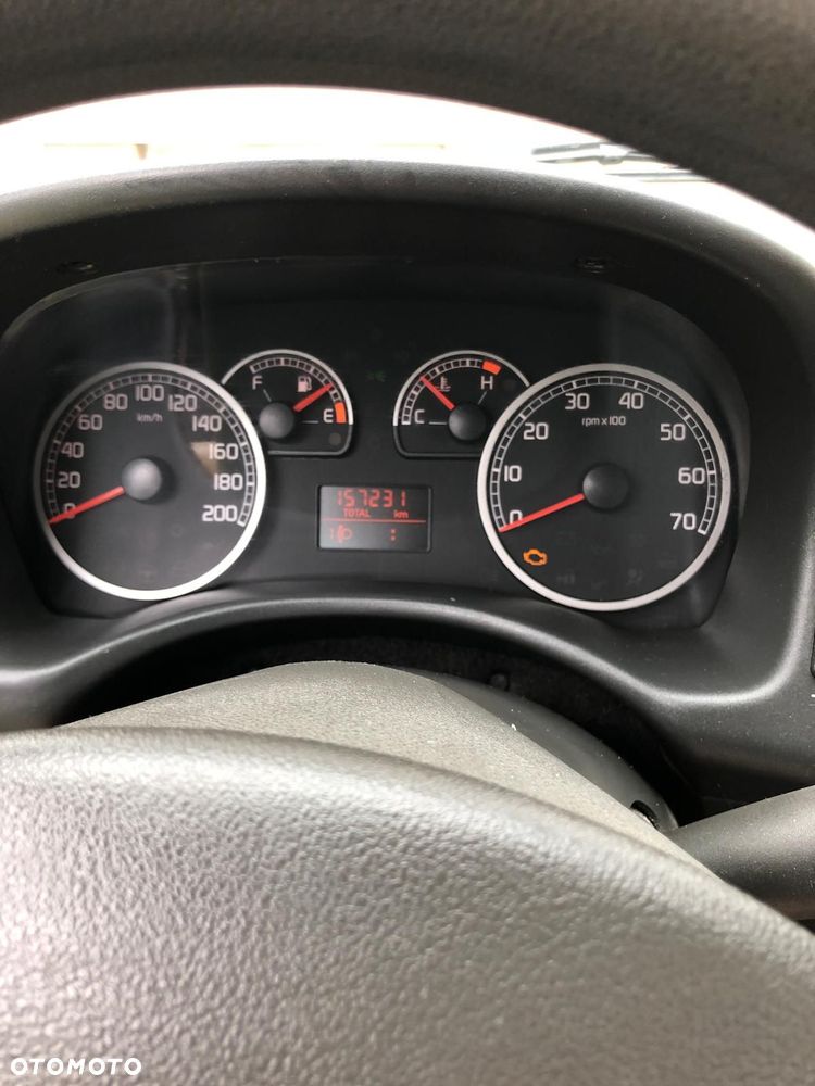 Fiat Punto 1.2 8V - 12