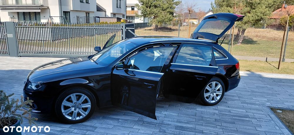 Audi A4 Avant 2.0 TDI - 17