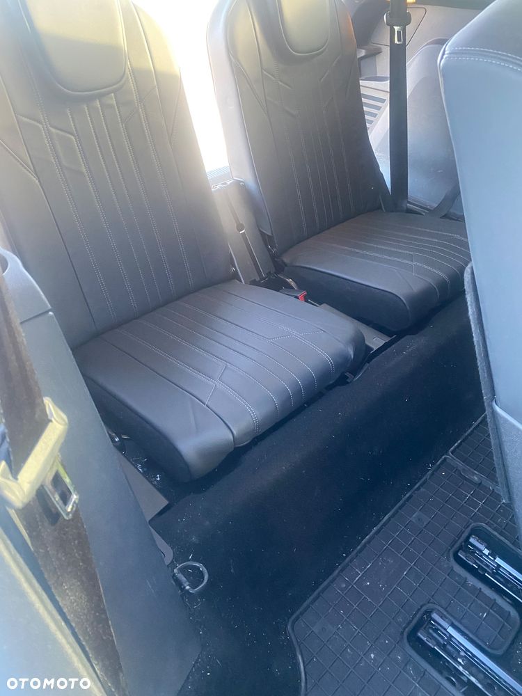 Peugeot 5008 PureTech 130 EAT6 Allure - 9