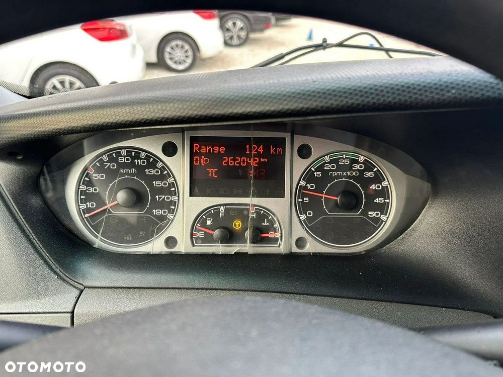 Iveco 70C17 - 13