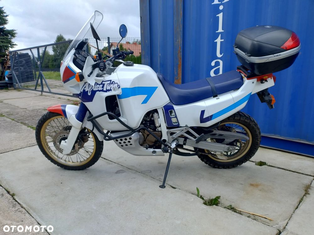 Honda XRV