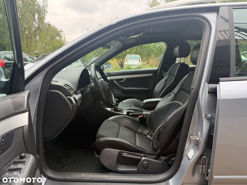 Audi A4 Avant 2.5 TDI - 7