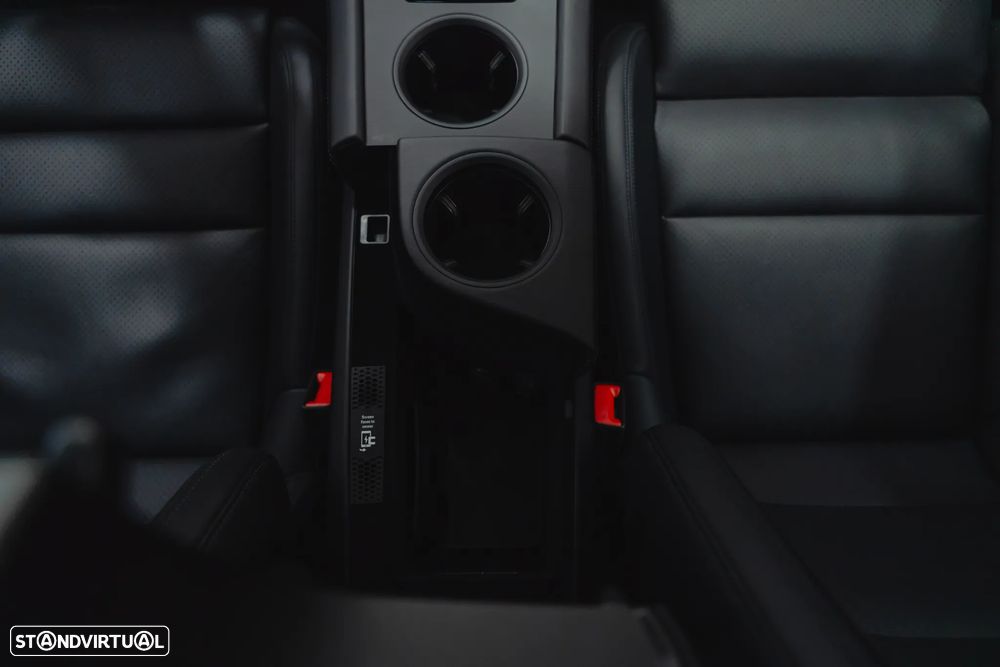 Porsche Taycan Sport Turismo 4S Black Edition - 52