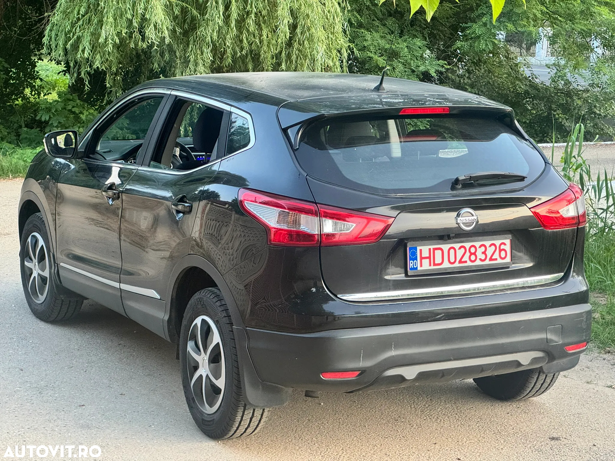 Nissan Qashqai 1.2 DIG-T ACENTA - 4