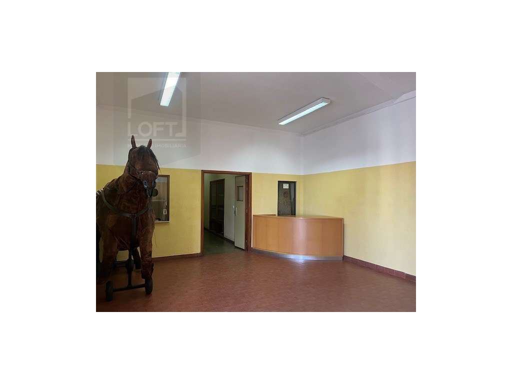 Espaço Multiusos no Centro Histórico - Grande imagem: 4/28