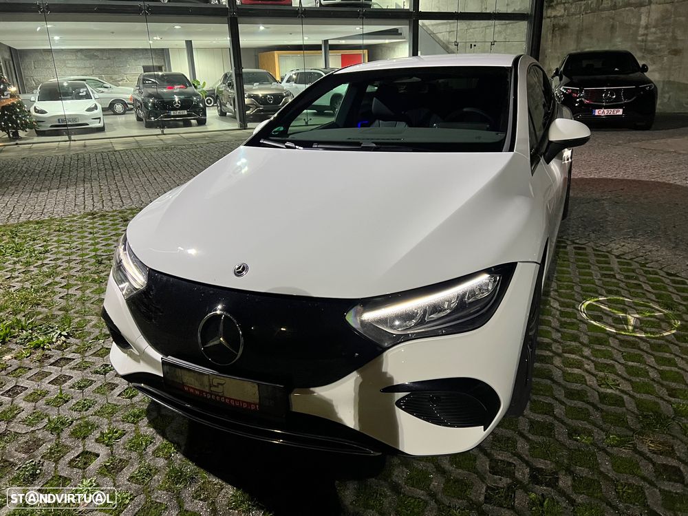 Mercedes-Benz EQE 300 Electric Art - 8