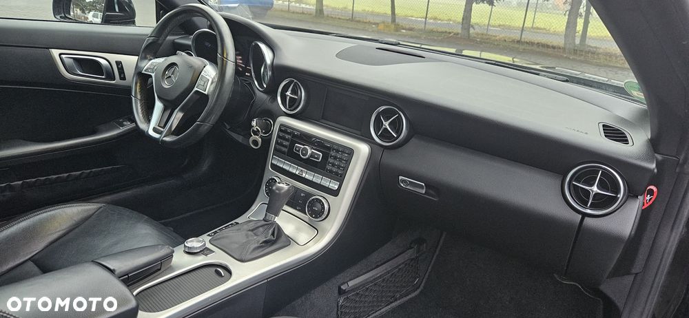 Mercedes-Benz SLK - 23