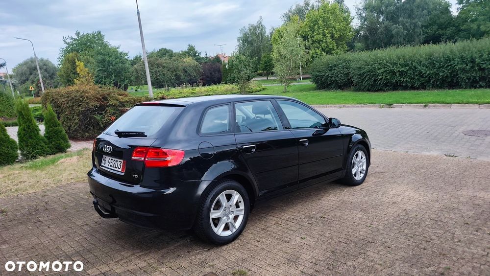 Audi A3 Sportback 1.6 TDI (clean diesel) S tronic Attraction - 36
