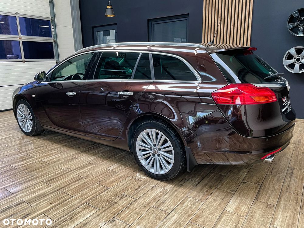 Opel Insignia 2.0 T Sport 4x4 - 10