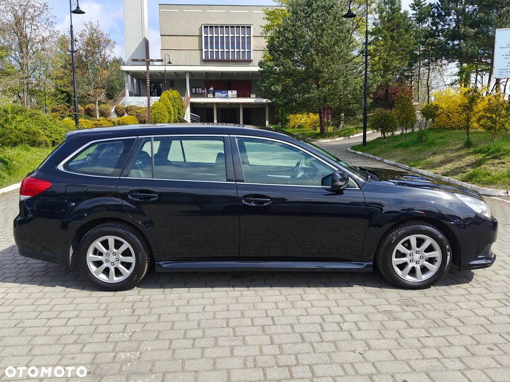 Subaru Legacy 2.0D Sport - 2