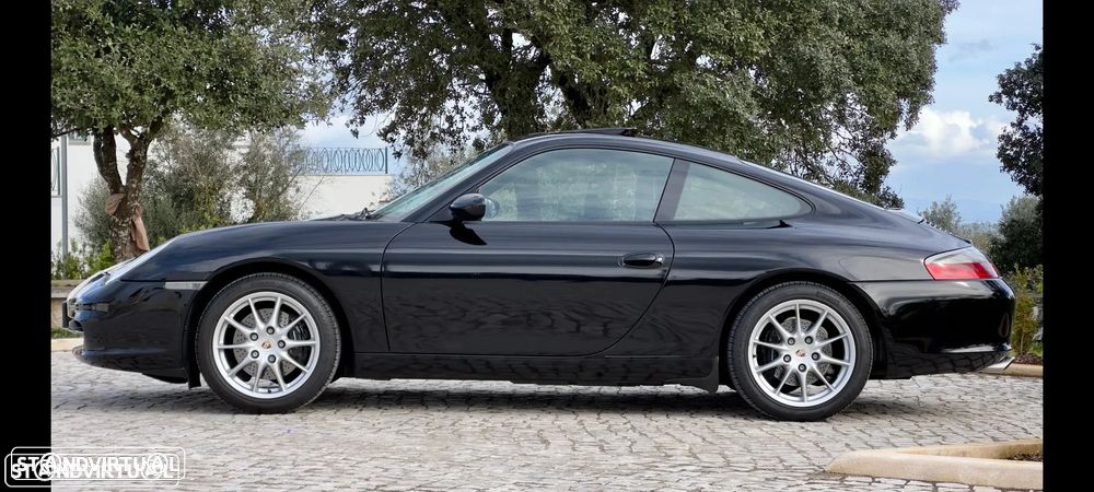 Porsche 911 (996) Carrera - 5