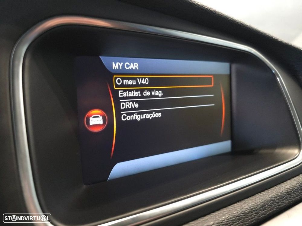 Volvo V40 1.6 D2 Momentum - 35