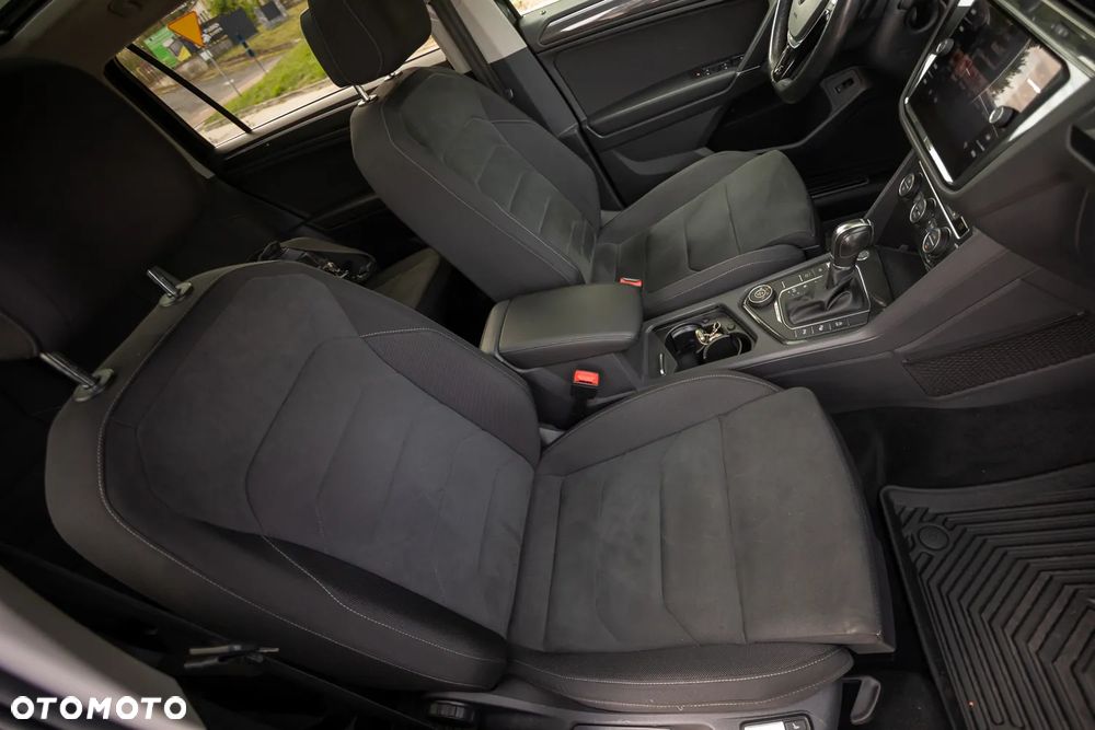Volkswagen Tiguan 2.0 TDI SCR 4MOTION (BlueMotion Techn.) DSG Highline - 30