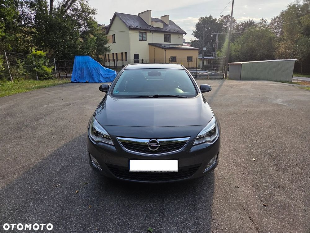 Opel Astra 1.6 Exklusiv - 2
