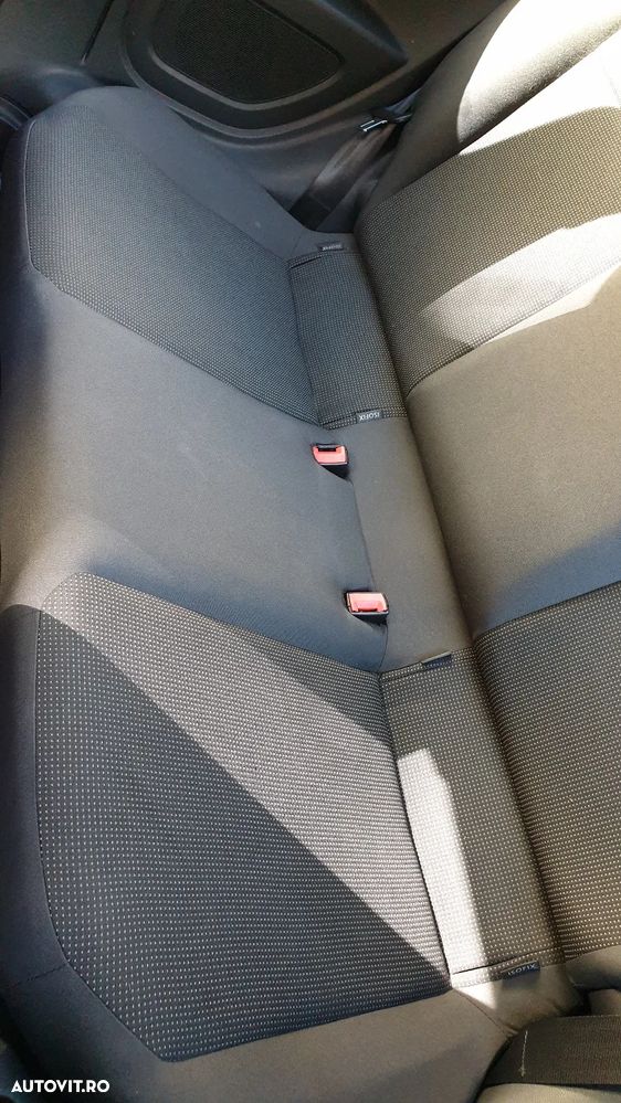 Volkswagen up! 1.0 Take - 12