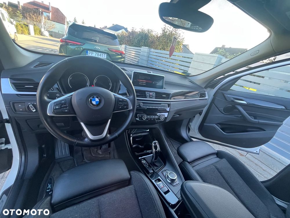 BMW X1 sDrive18i Sport Line - 13